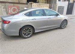 كرايسلر 200